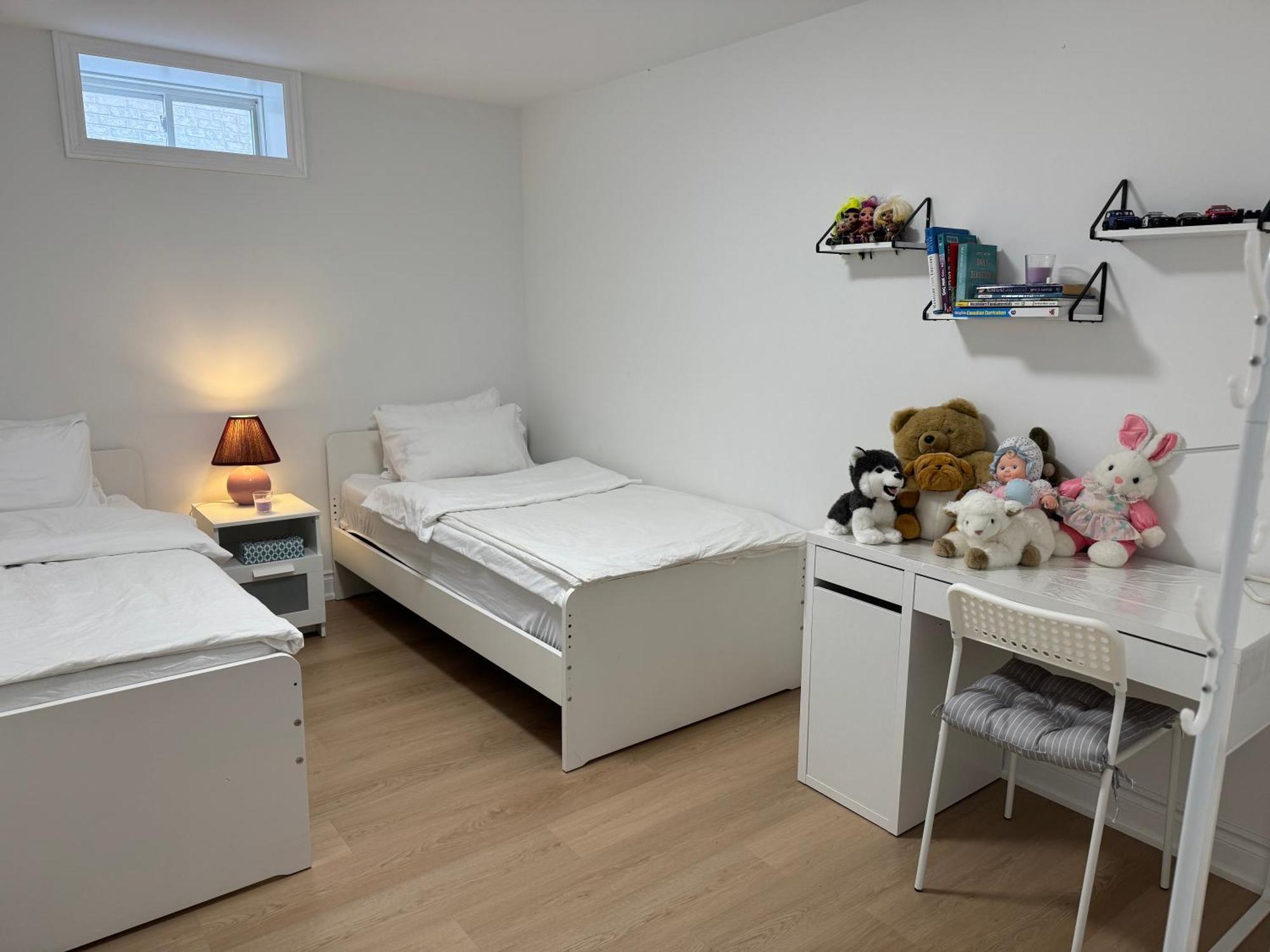Cozy, Brand-New, 2Bdr,Walkout Apt, Free Parking Richmond Hill Exterior photo