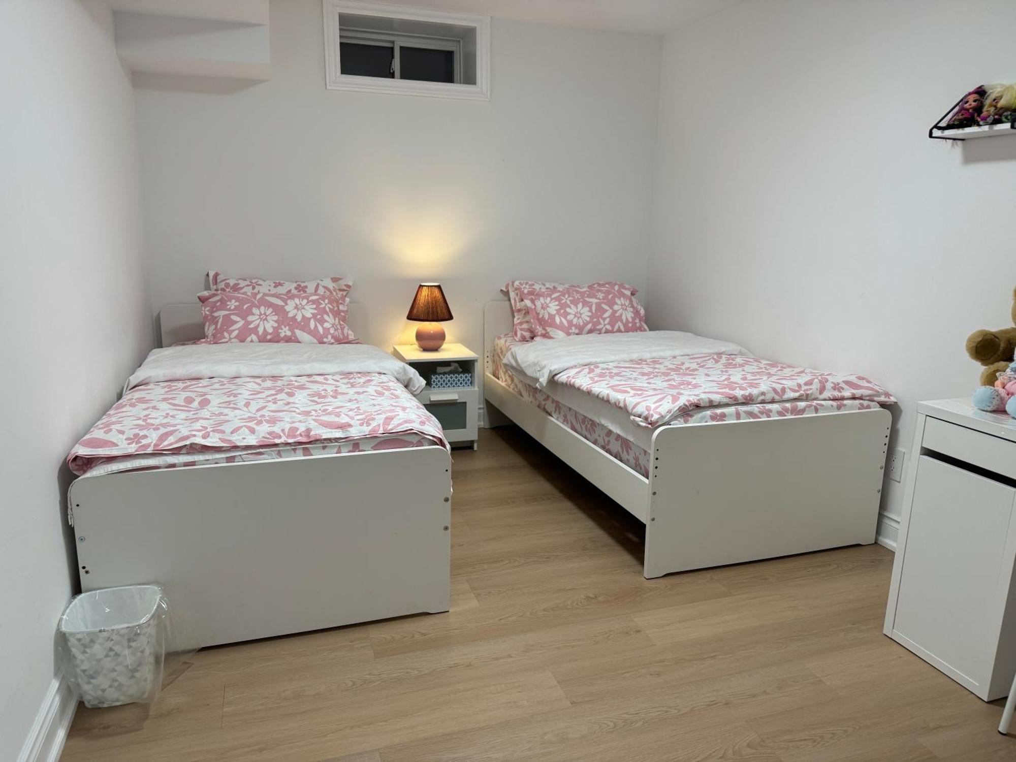 Cozy, Brand-New, 2Bdr,Walkout Apt, Free Parking Richmond Hill Exterior photo